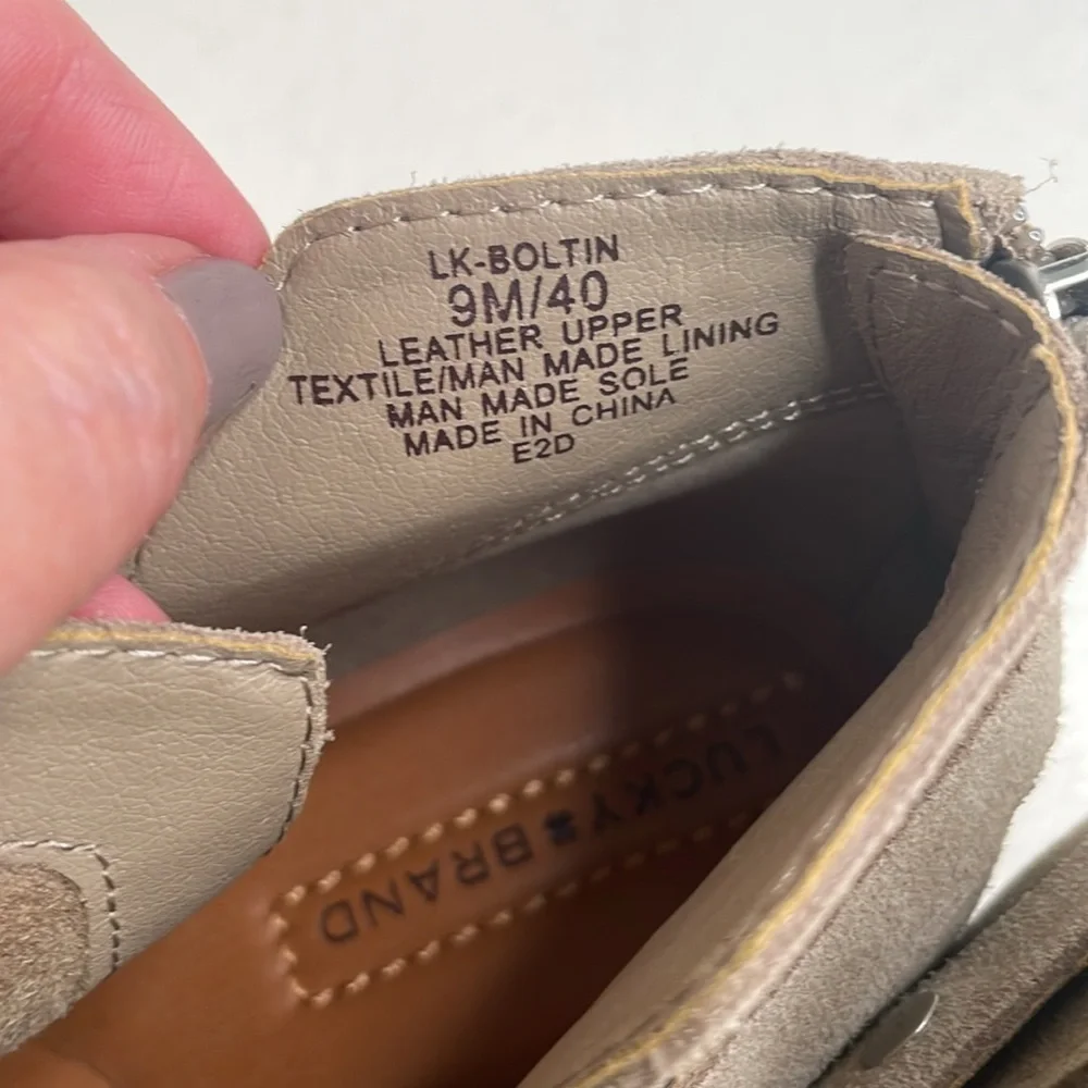 Lucky Brand women’s Taupe Suede Booties size 9